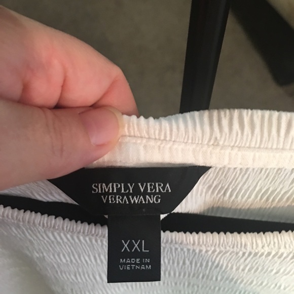 Simply Vera 2XL White Top - Picture 3 of 4
